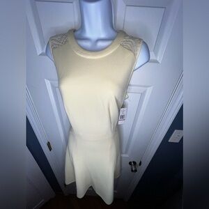 NWT Sharagano Women’s 10 Butter Yellow A-Line Dress Sleeveless Crochet Lace M